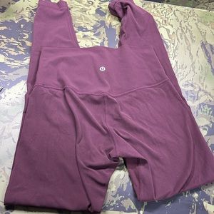 Lululemon align cassis 28”